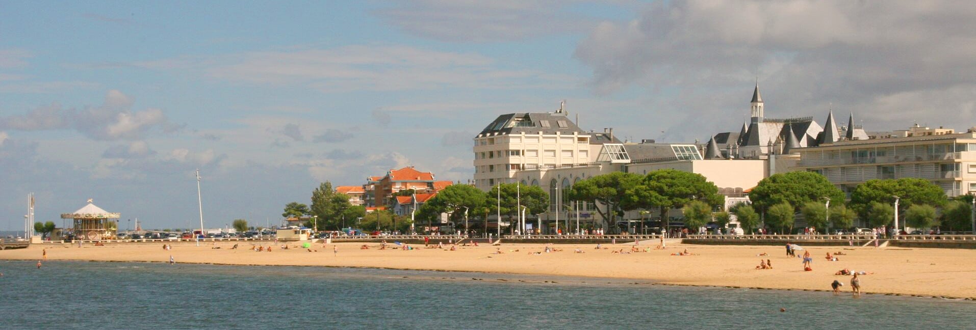 arcachon2 INDE : LE QUAI D'ORSAY DECONSEILLE LES VOYAGES AU RAJASTHAN - Bassin d'Arcachon 33